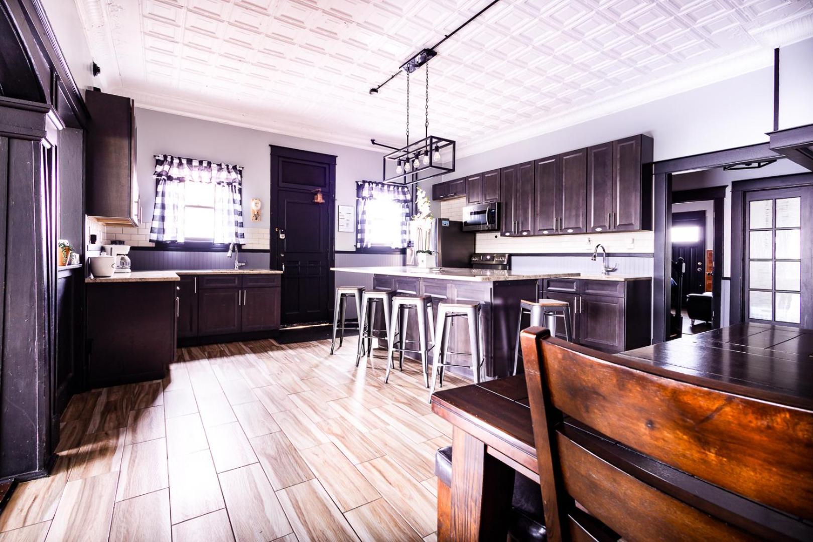 The Pub- 8Br Free Parking, Minutes From Falls & Casino ไนแอการาฟอลส์ ภายนอก รูปภาพ