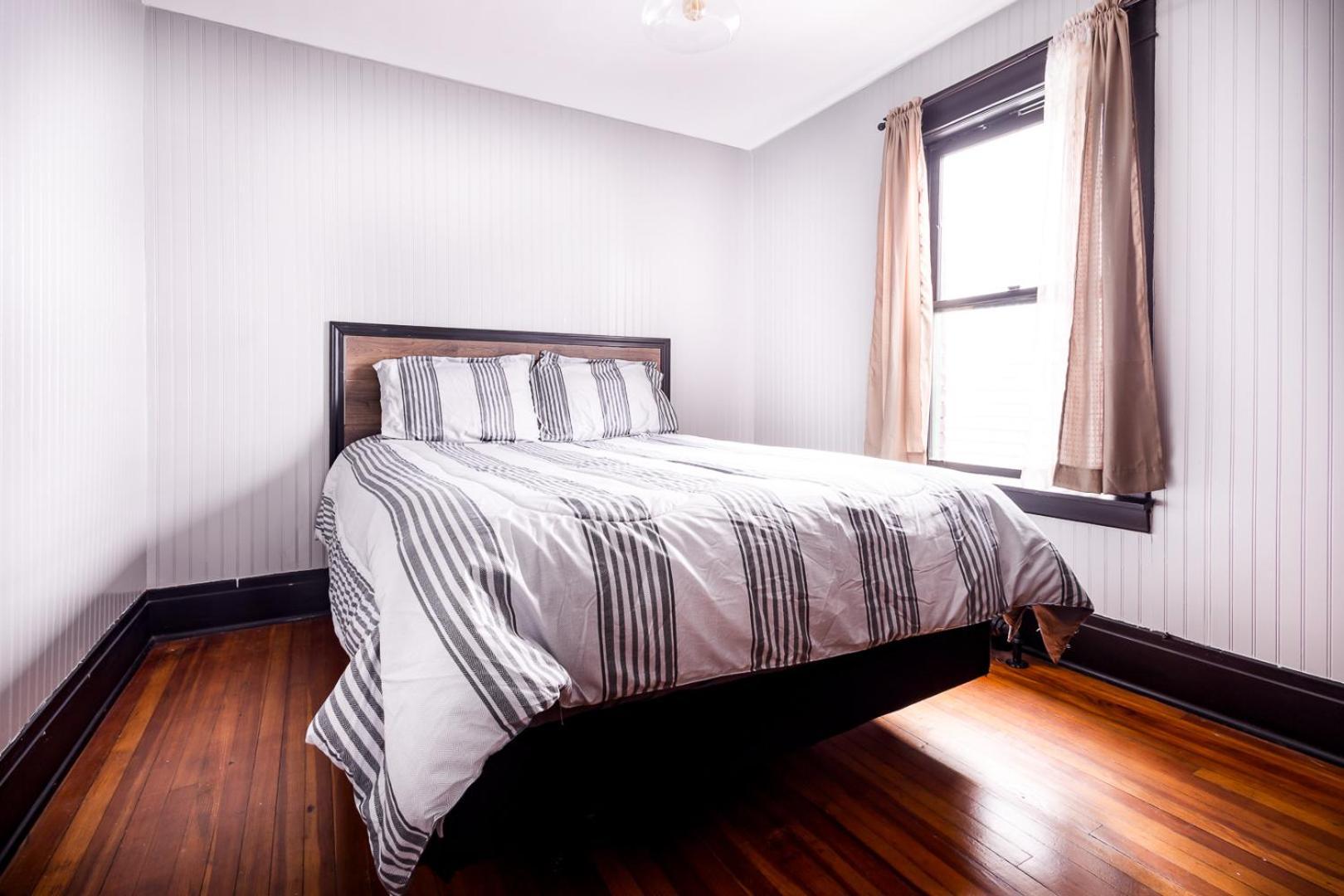 The Pub- 8Br Free Parking, Minutes From Falls & Casino ไนแอการาฟอลส์ ภายนอก รูปภาพ